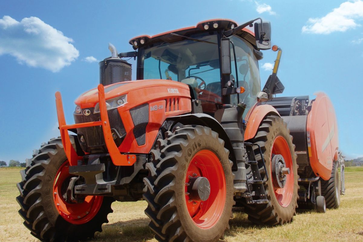 Kubota Retorna ao Brasil com o Icônico Trator Tobata, Visando Fortalecer o Agronegócio Nacional